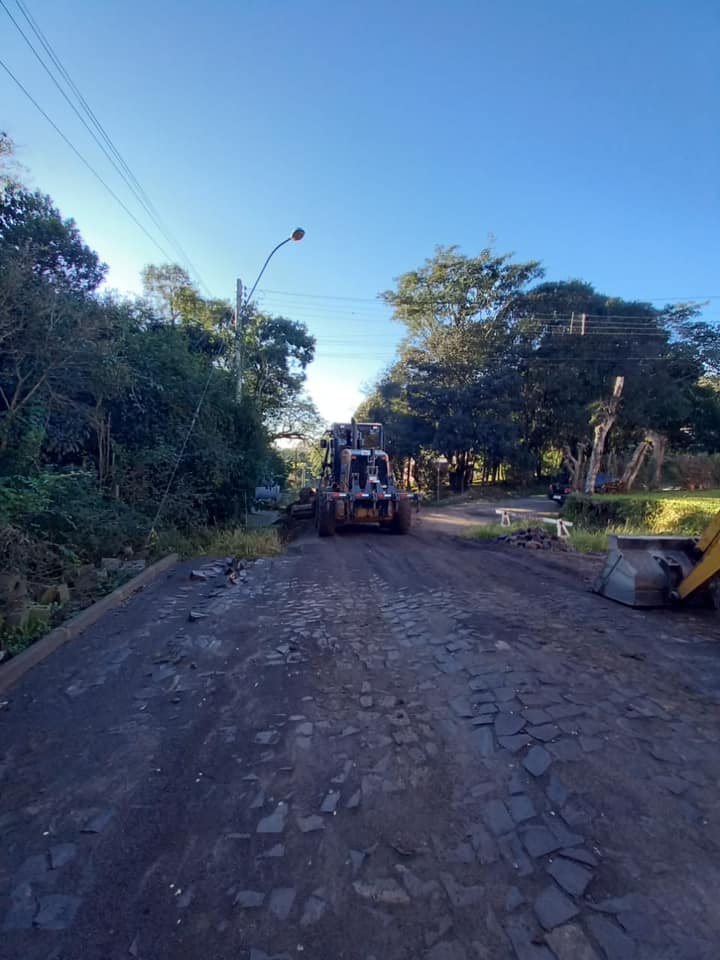 15 06obras003